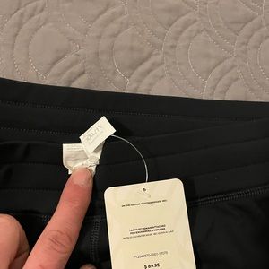 Fabletics women’s on the go cold weather joggers. Brand new never worn